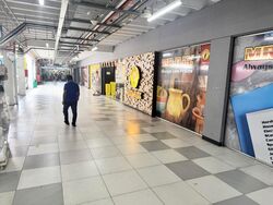 Boon Lay Shopping Centre (D22), Retail #511588131